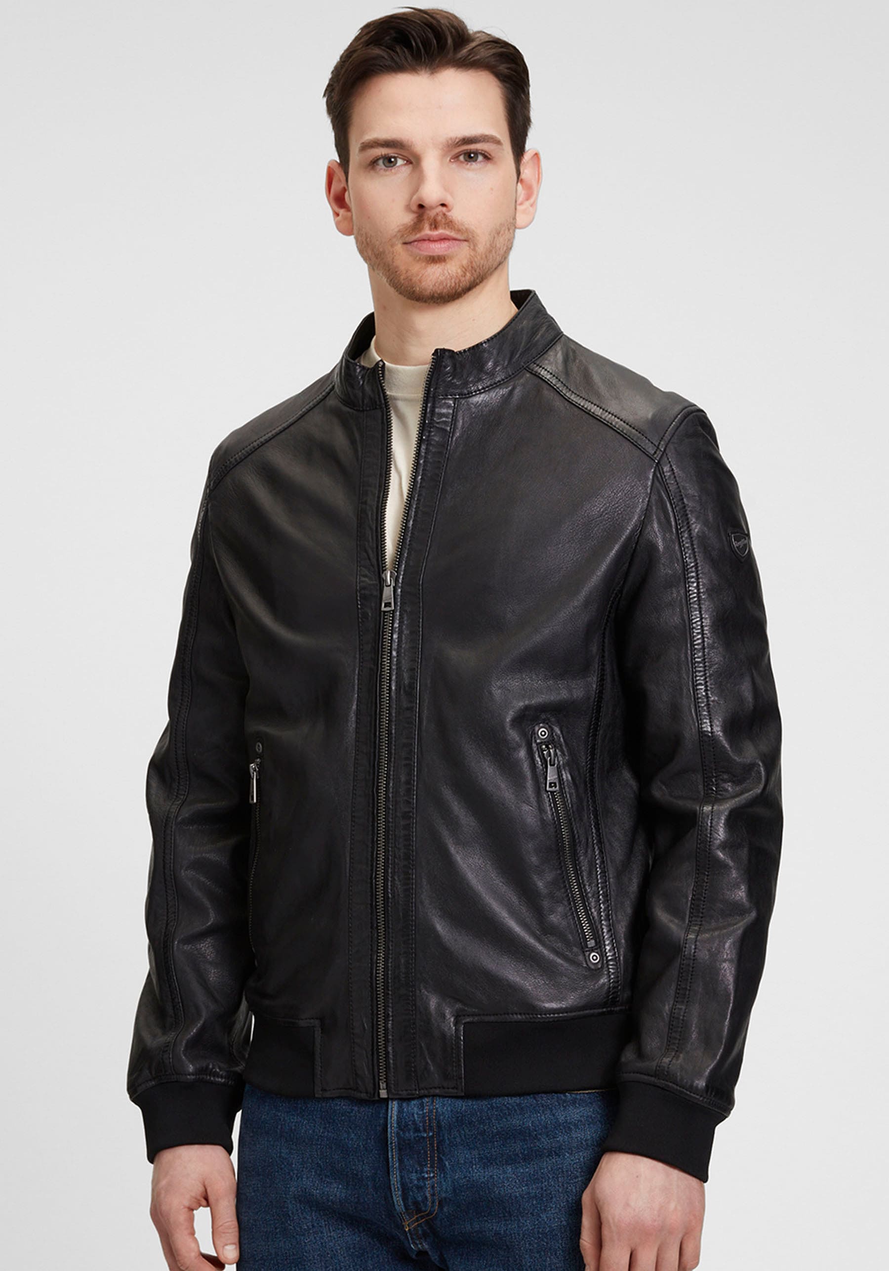 Mauritius Lederjacke »MMGoran«, mit Stehkragen, Reissverschluss, Strickbündchen Mauritius Lederjacke »MMGoran«, mit Stehkragen, Reissverschluss, Strickbündchen von Mauritius