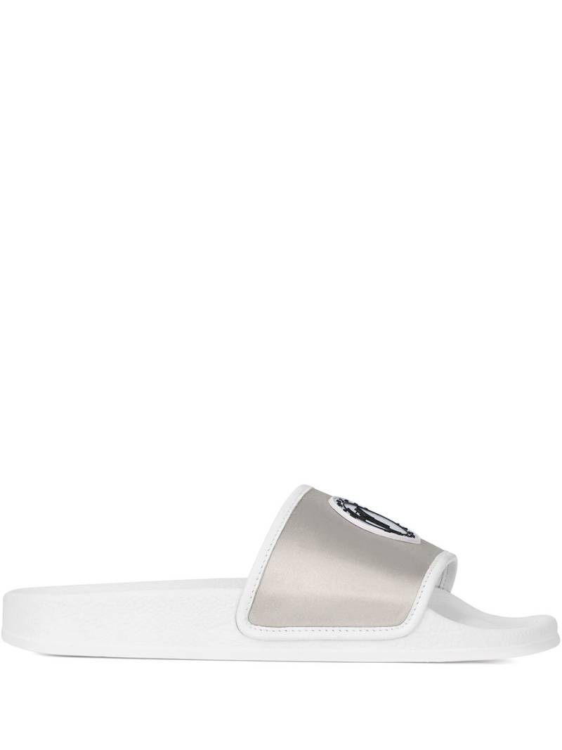 Giuseppe Zanotti Brett satin slides - White von Giuseppe Zanotti