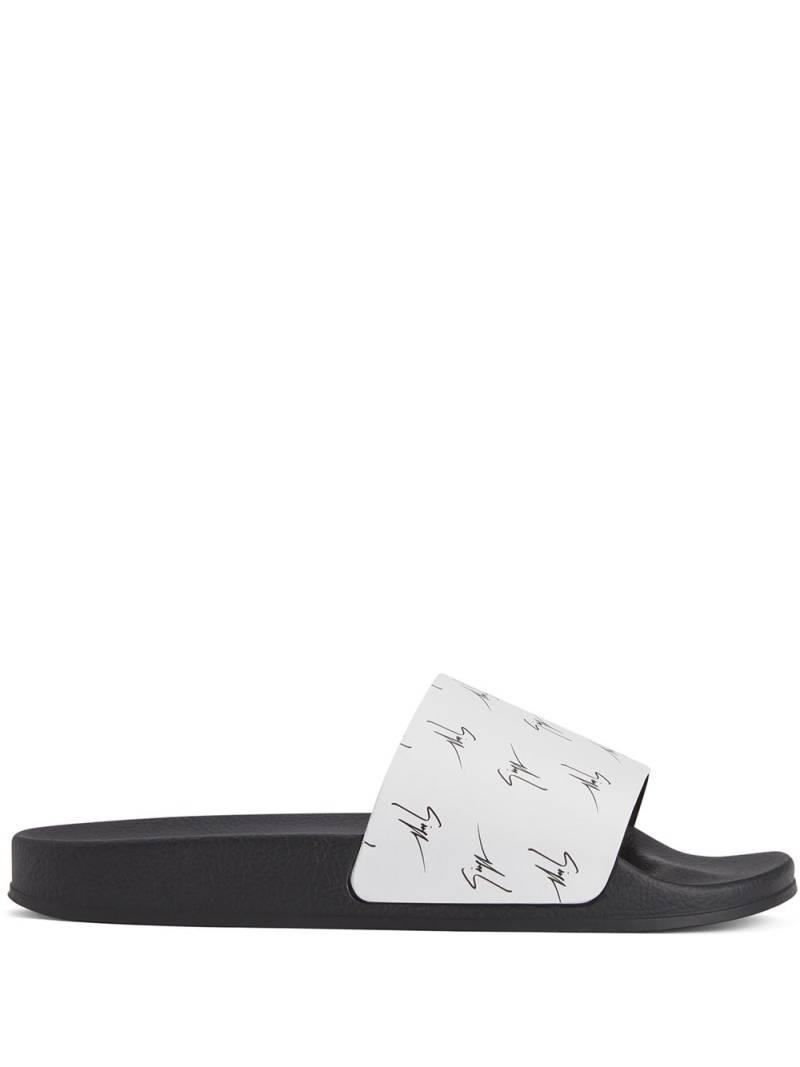 Giuseppe Zanotti Brett all-over logo slides - White von Giuseppe Zanotti