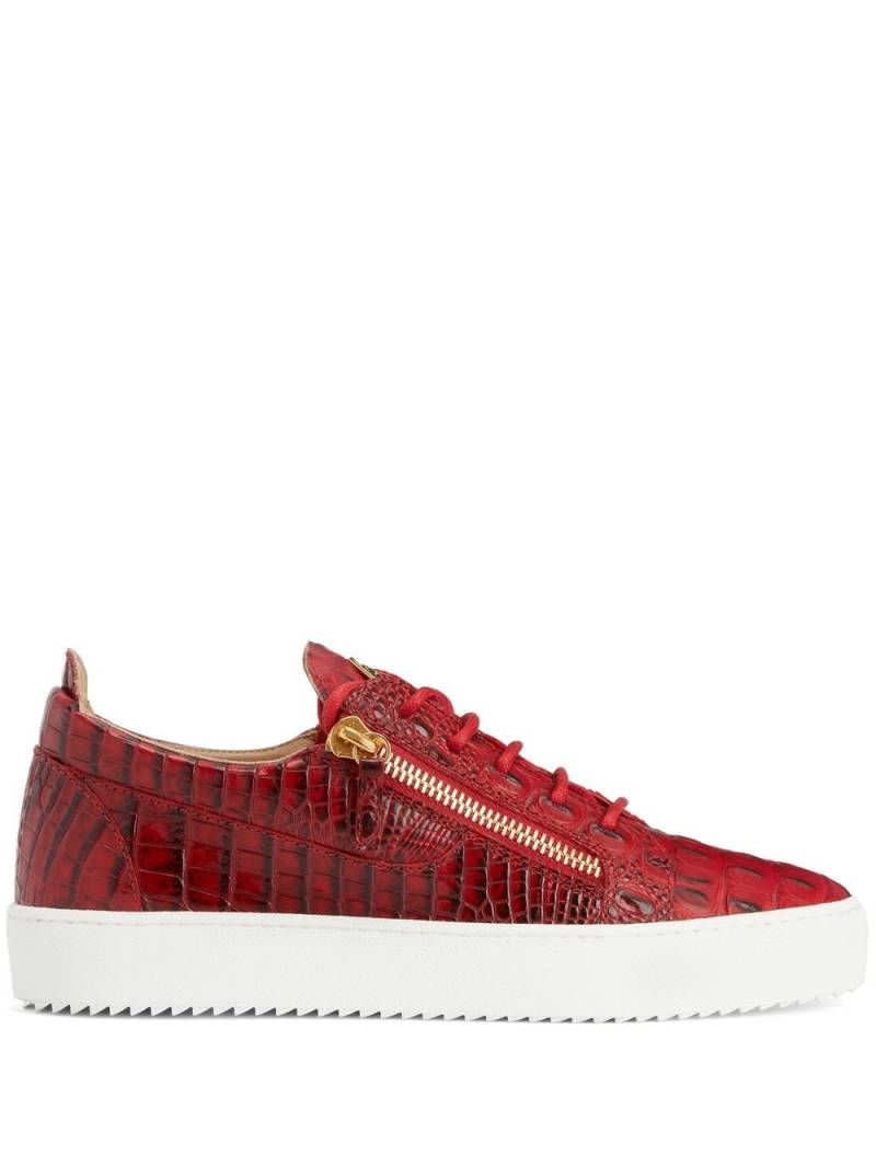 Giuseppe Zanotti Frankie crocodile-embossed low-top sneakers - Red von Giuseppe Zanotti