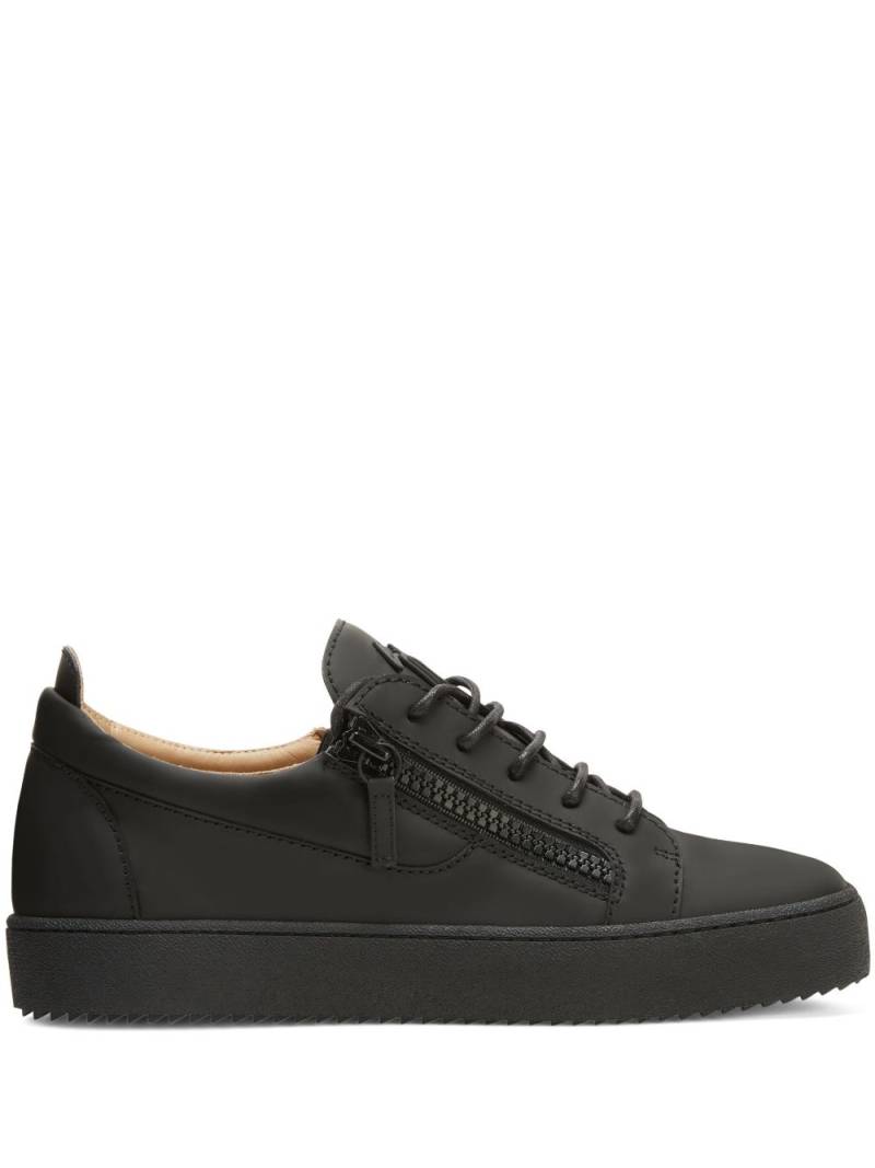 Giuseppe Zanotti Frankie leather low-top sneakers - Black von Giuseppe Zanotti