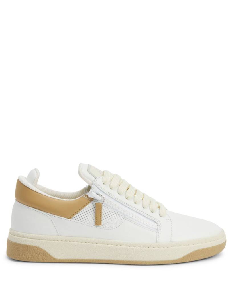 Giuseppe Zanotti GZ94 logo-patch sneakers - White von Giuseppe Zanotti