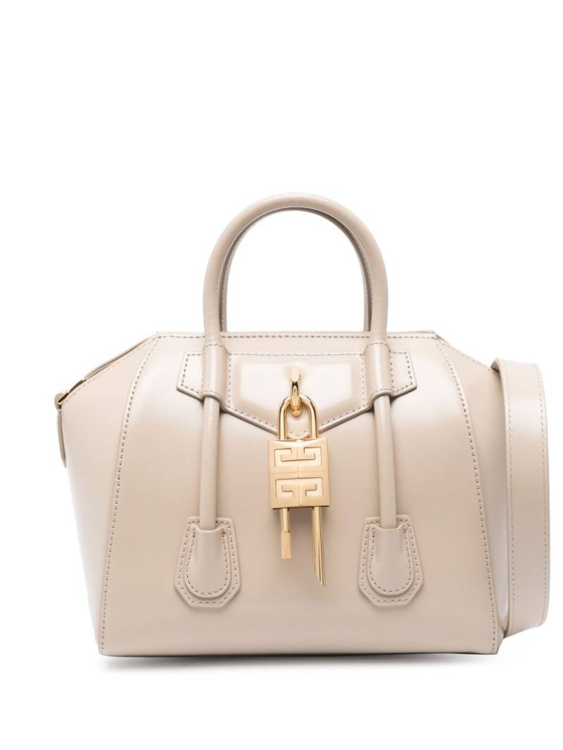 Givenchy mini Antigona Lock tote bag - Neutrals von Givenchy