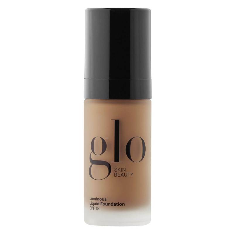 Glo Skin Beauty Foundation - Luminous Liquid Foundation Caramel SPF 18 von Glo Skin Beauty