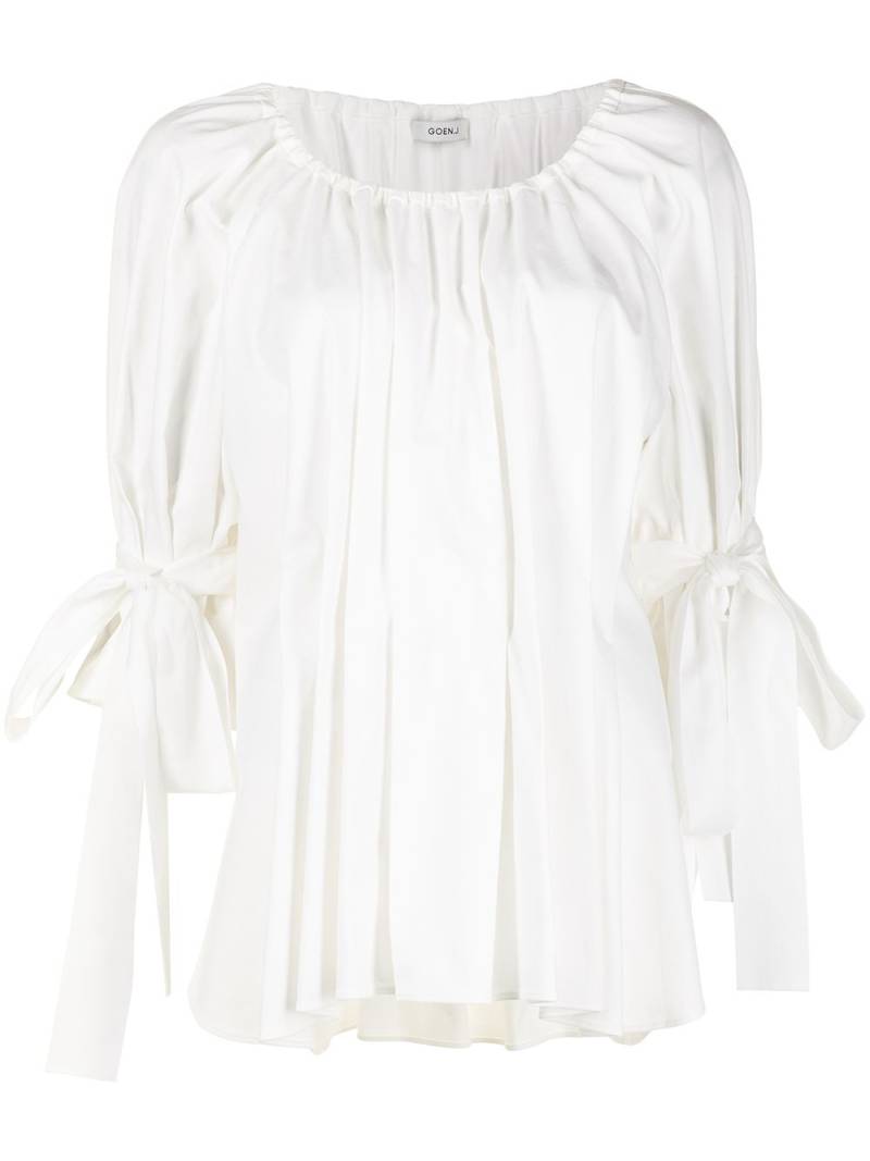 Goen.J pleated peplum blouse - White von Goen.J