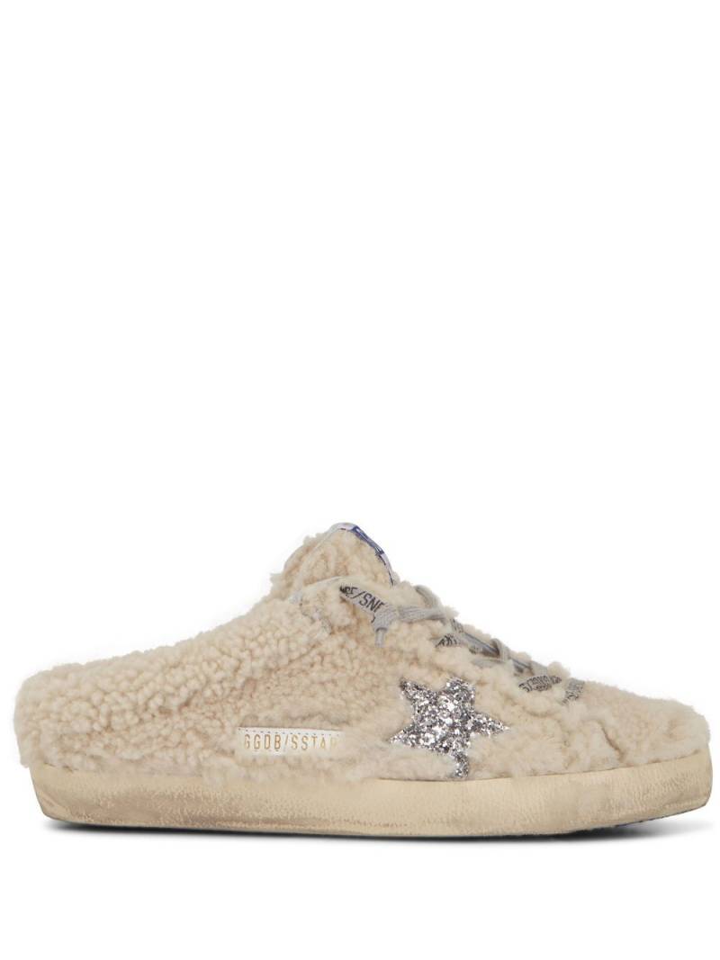 Golden Goose Super-Star Sabot shearling sneakers - Neutrals von Golden Goose