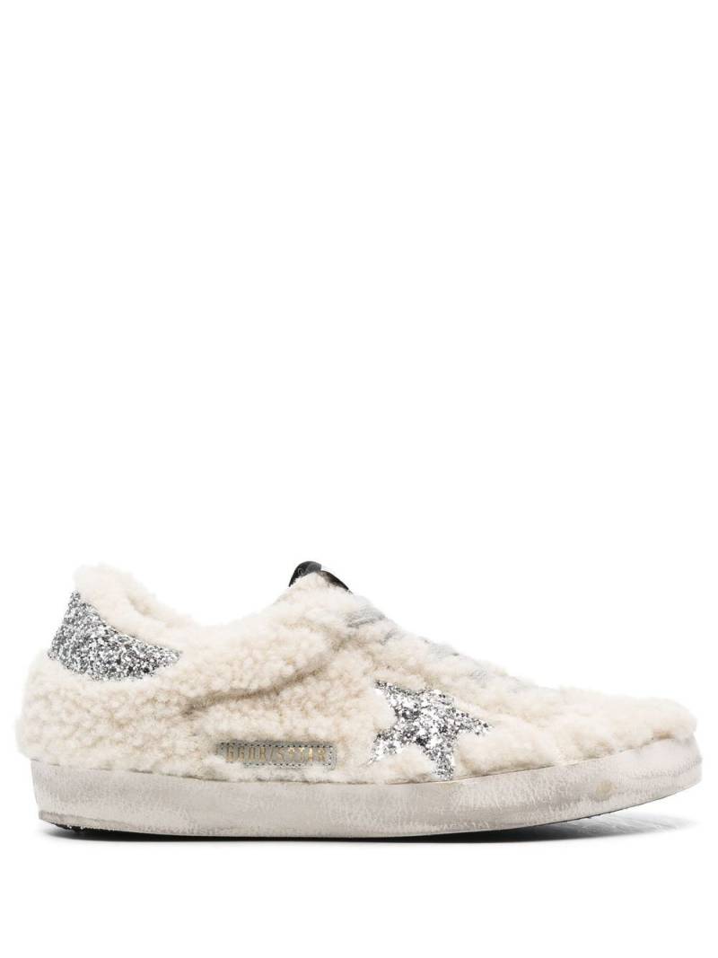 Golden Goose shearling-panel glitter sneakers - Neutrals von Golden Goose