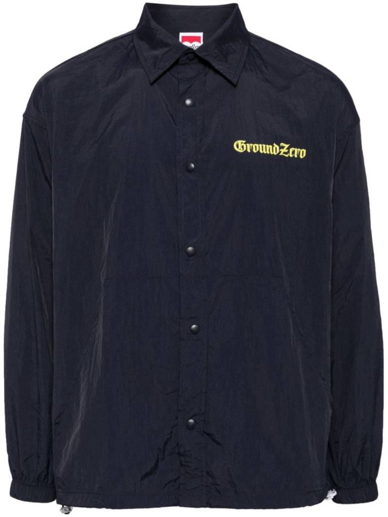 Ground Zero Gothic fonts logo print shirt - Blue von Ground Zero