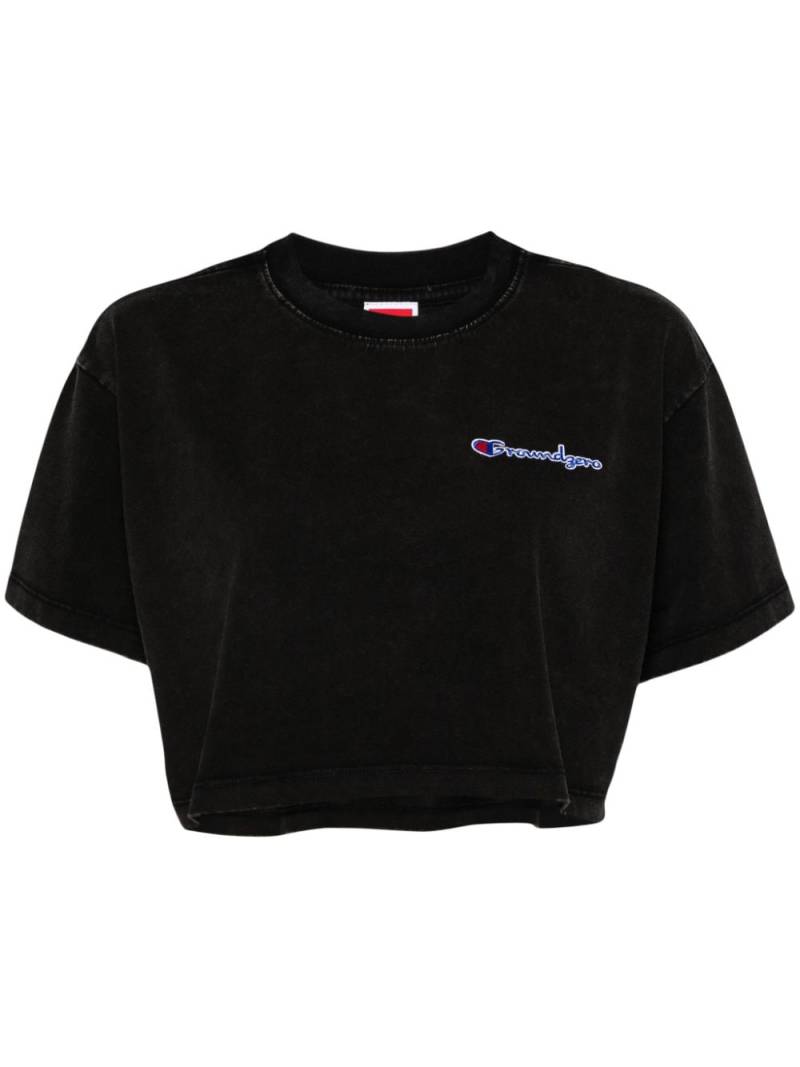 Ground Zero logo-embroidered cropped T-shirt - Black von Ground Zero