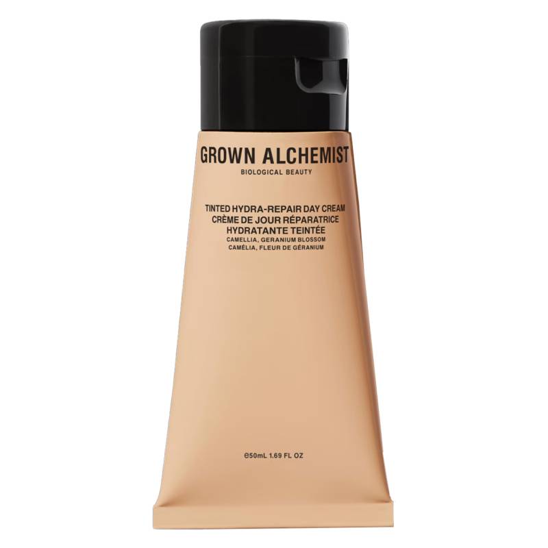 GROWN Beauty - Tinted Hydra Repair Day Cream von Grown Alchemist