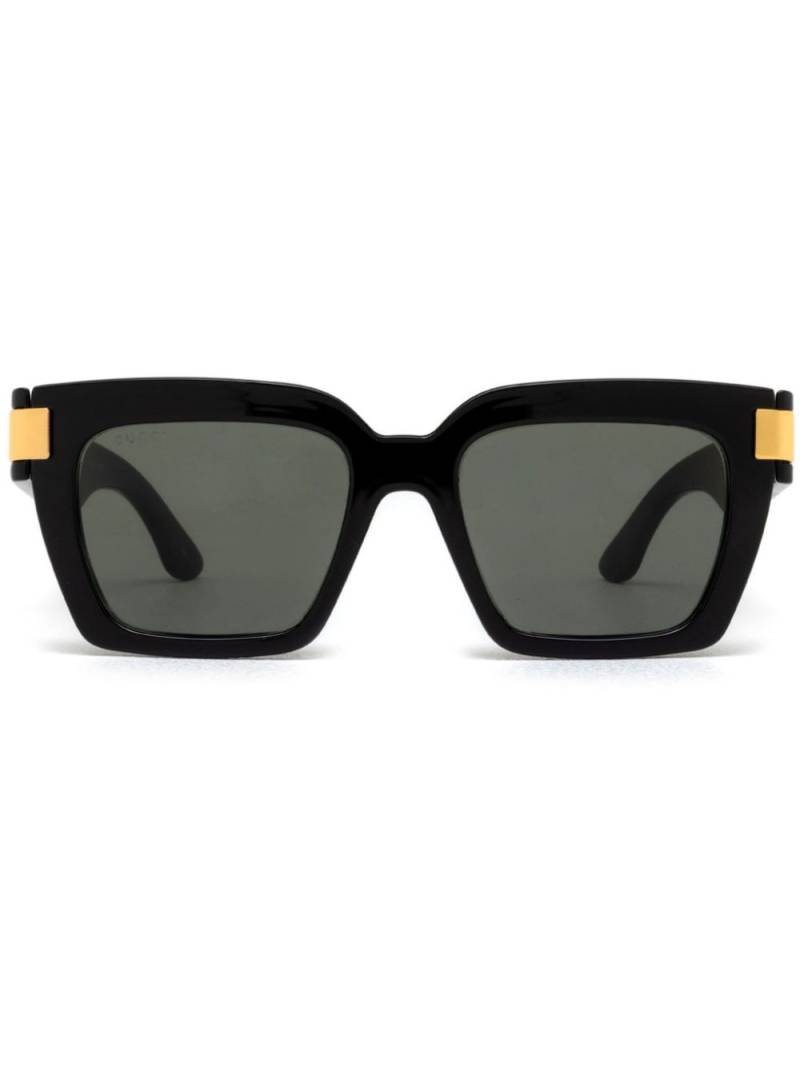 Gucci Eyewear Interlocking G sunglasses - Black von Gucci Eyewear