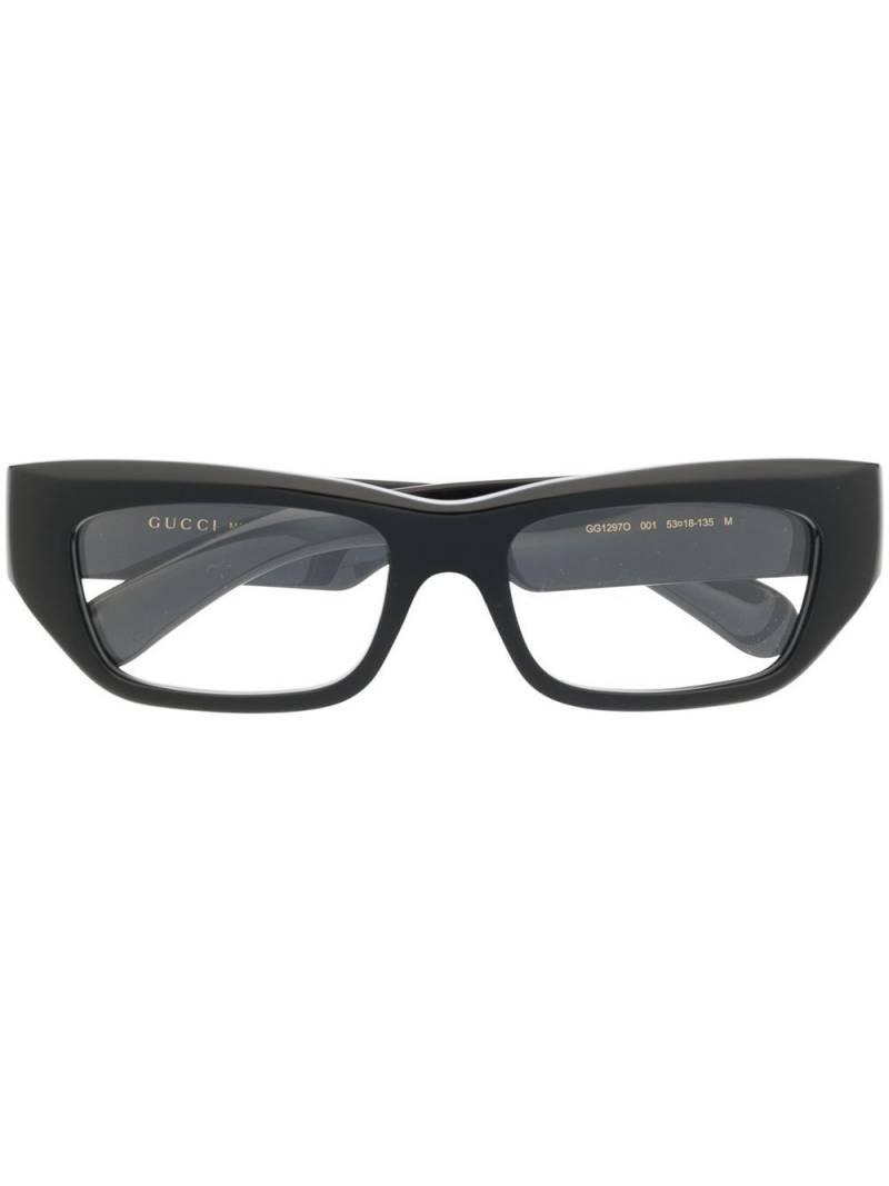 Gucci Eyewear logo-lettering cat-eye glasses - Black von Gucci Eyewear