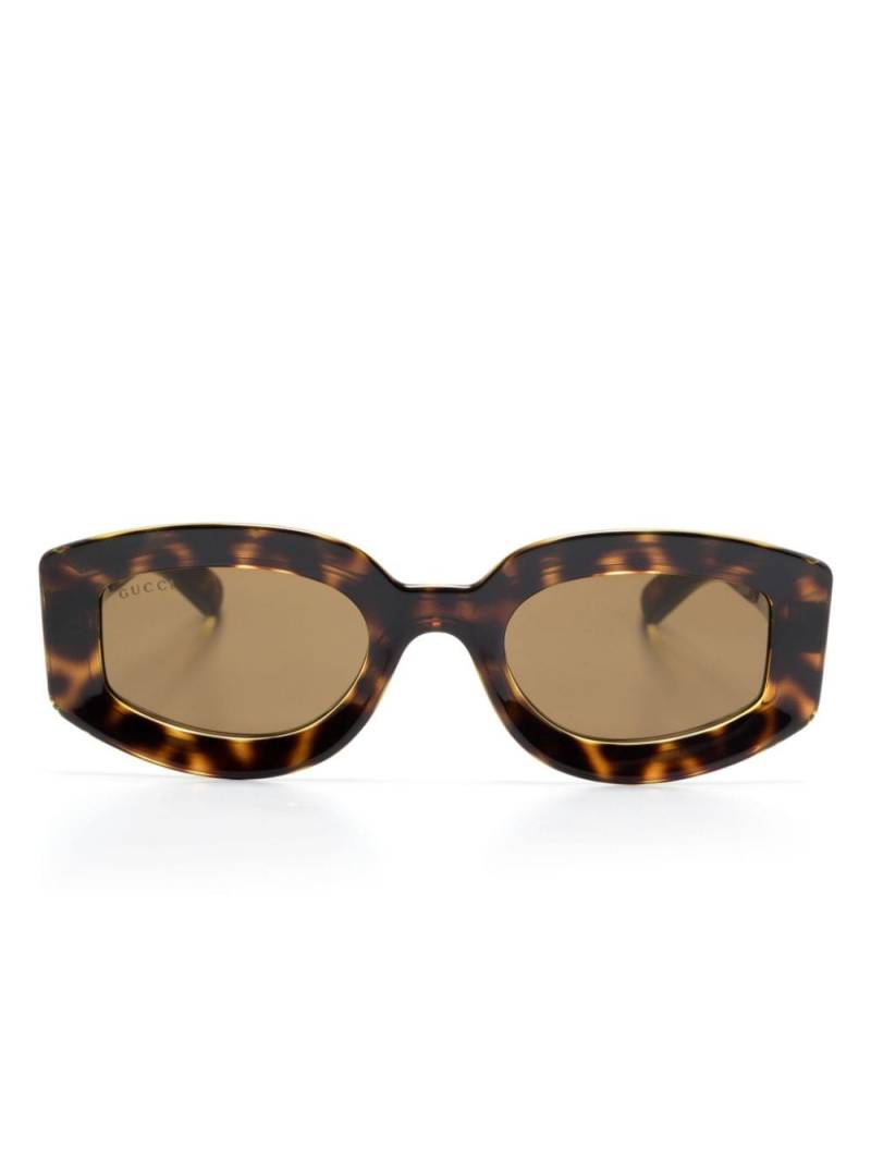 Gucci Eyewear logo-lettering sunglasses - Brown von Gucci Eyewear