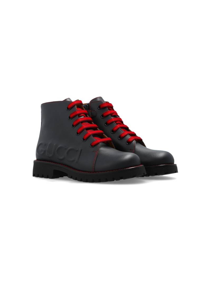 Gucci Kids logo-embossed leather boots - Blue von Gucci Kids