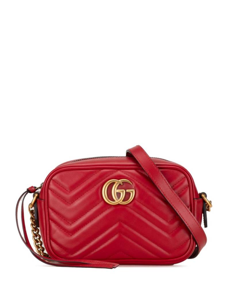 Gucci Pre-Owned 2016-2023 Mini GG Marmont Matelasse crossbody bag - Red von Gucci Pre-Owned