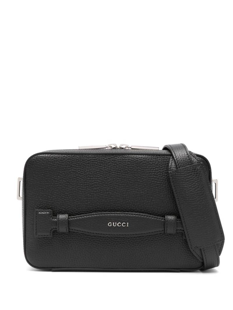 Gucci logo-lettering messenger bag - Black von Gucci