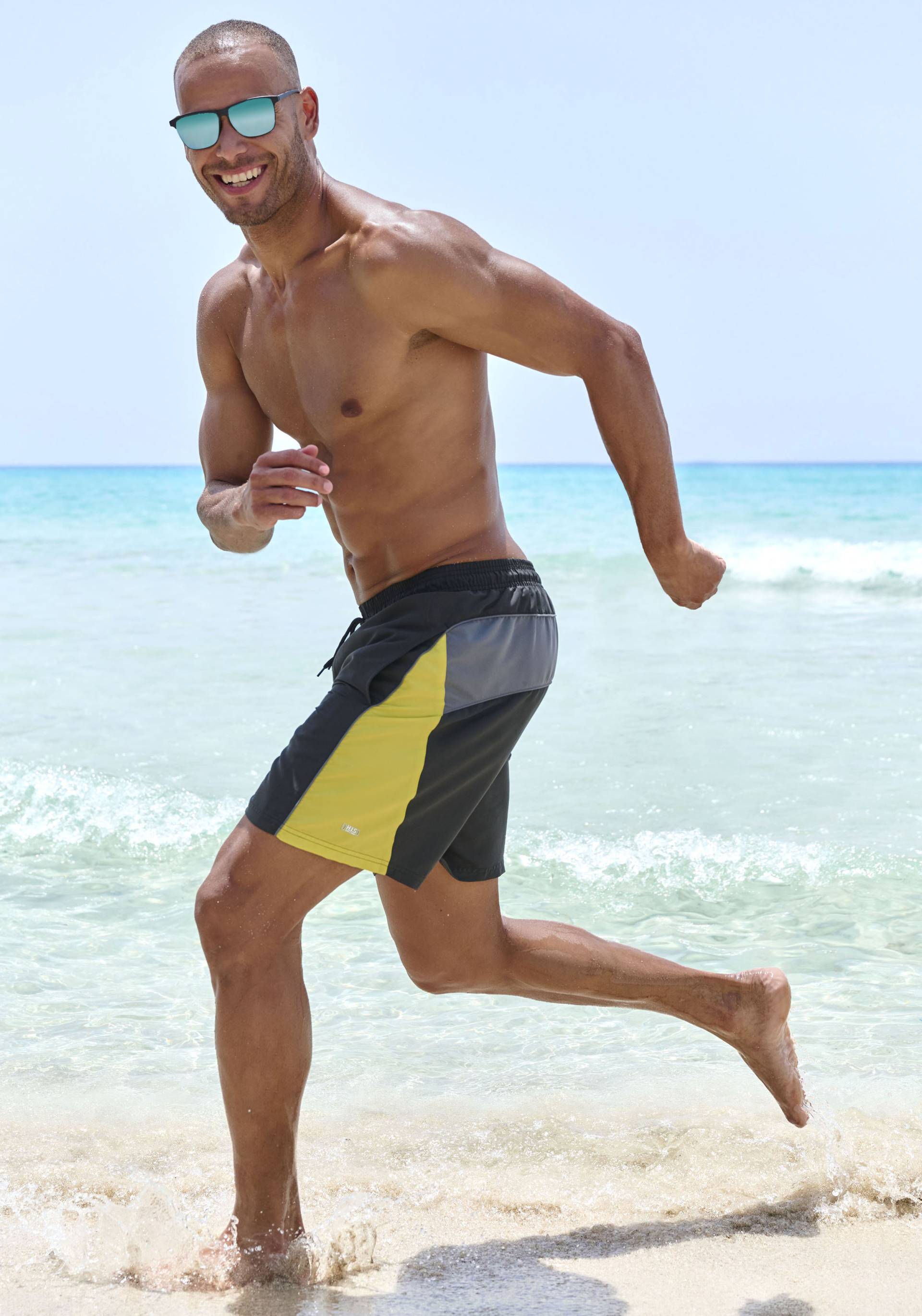 H.I.S Badeshorts, im Colorblocking-Design von H.I.S