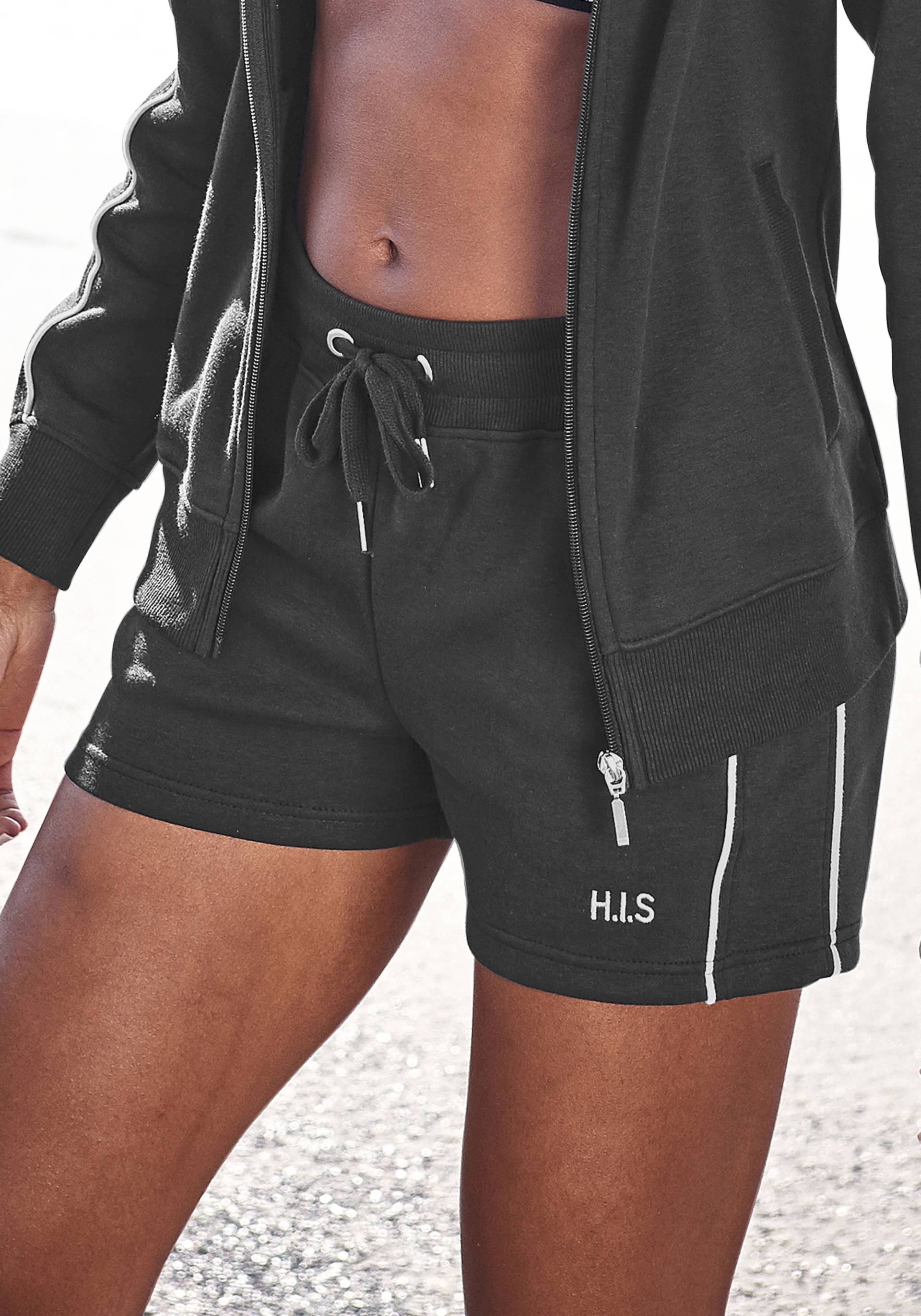 H.I.S Shorts, mit Piping an der Seite von H.I.S