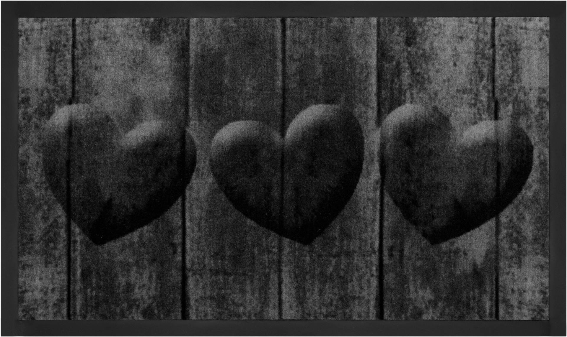 HANSE Home Fussmatte »3 Hearts«, rechteckig, 5 mm Höhe, Herzen Motiv, waschbar, Schmutzfangmatte, Outdoor, Innen, Rutschfest HANSE Home Fussmatte »3 Hearts«, rechteckig, 5 mm Höhe, Herzen Motiv, waschbar, Schmutzfangmatte, Outdoor, Innen, Rutschfest von HANSE Home