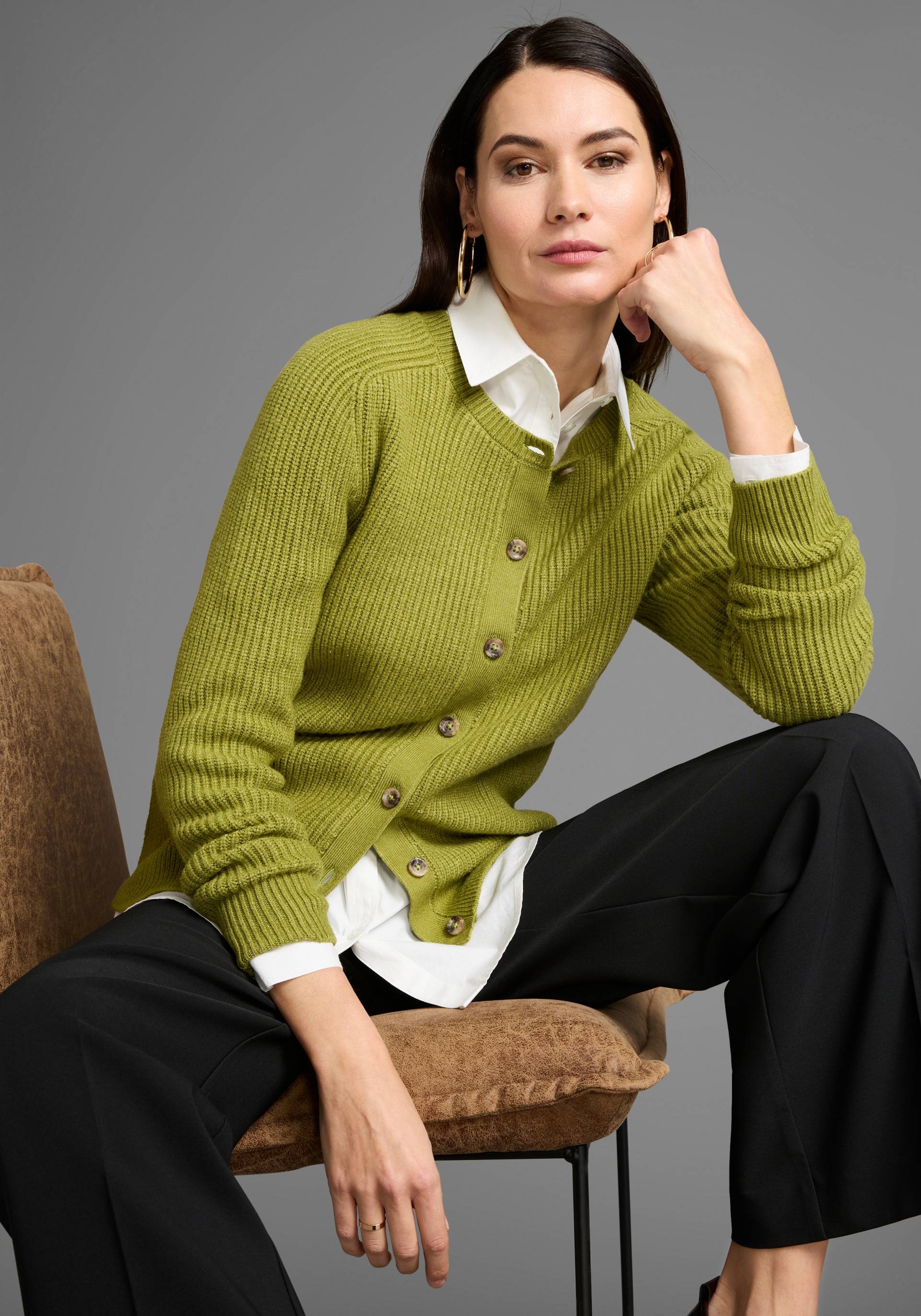 HECHTER PARIS Cardigan, mit Knopfleiste - NEUE KOLLEKTION HECHTER PARIS Cardigan, mit Knopfleiste - NEUE KOLLEKTION von HECHTER PARIS