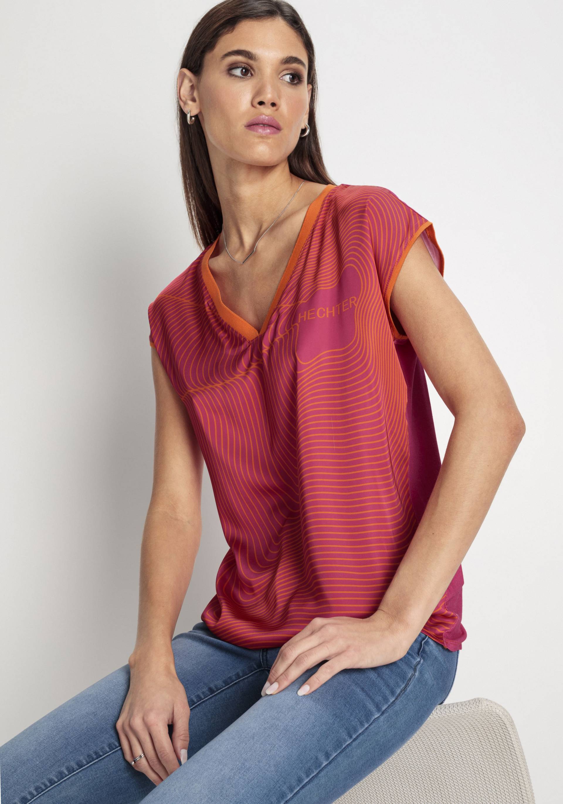 HECHTER PARIS Shirtbluse, mit Logoprint - NEUE KOLLEKTION HECHTER PARIS Shirtbluse, mit Logoprint - NEUE KOLLEKTION von HECHTER PARIS