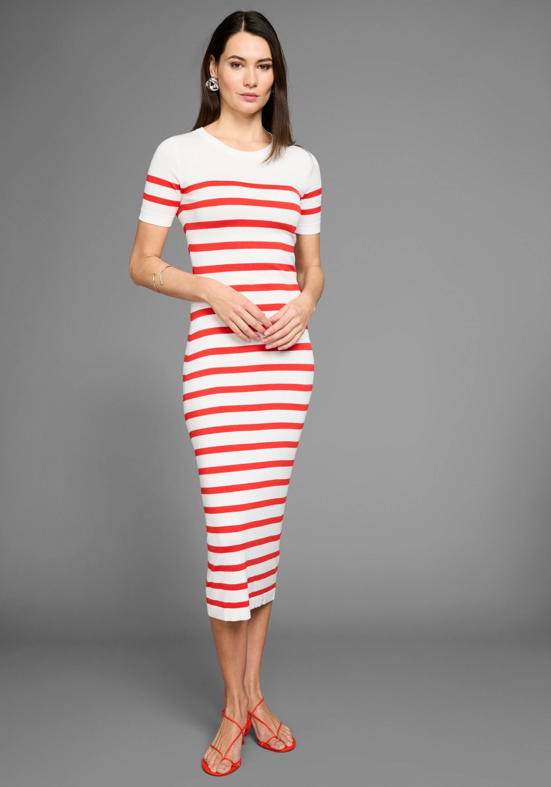 HECHTER PARIS Strickkleid, wadenlang, modern, aus Viskosemischung, Kurzarm HECHTER PARIS Strickkleid, wadenlang, modern, aus Viskosemischung, Kurzarm von HECHTER PARIS