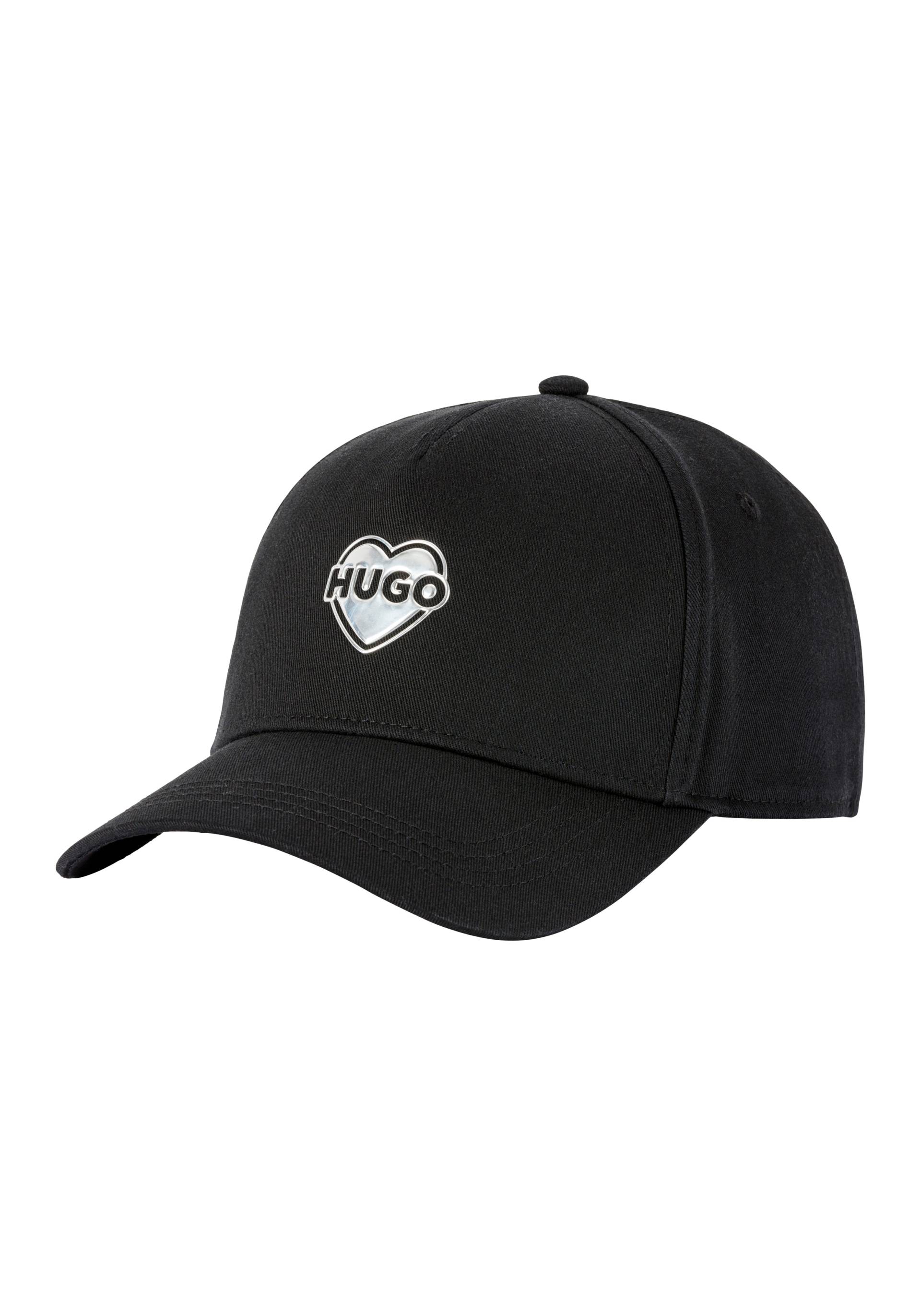 HUGO Fitted Cap »Cara_VALENTINE«, mit Metalllogo in Herzform, verstellbarer Verschluss, unisex von HUGO