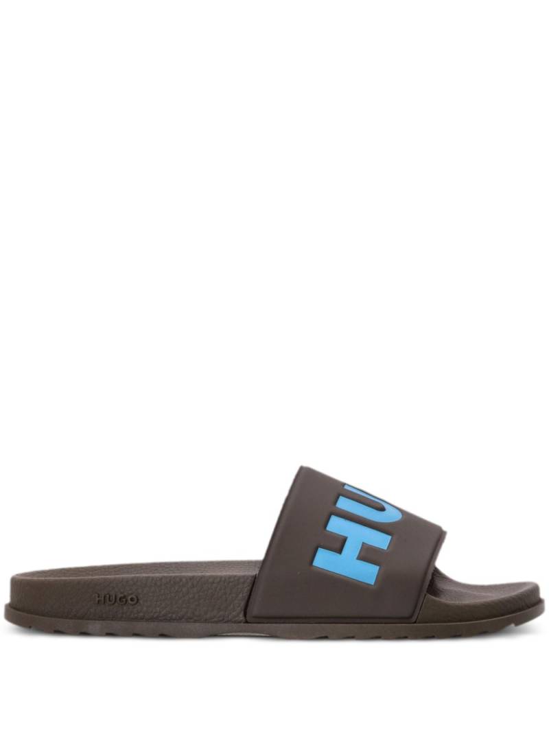 HUGO logo-debossed pool slides - Brown von HUGO