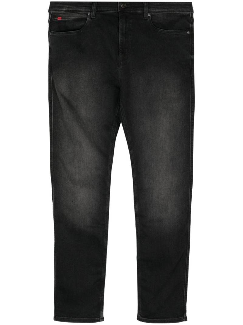 HUGO mid-rise slim-fit jeans - Black von HUGO