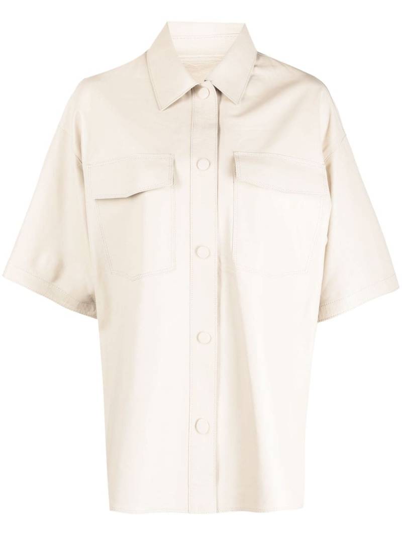 Halfboy sheepskin short-sleeved shirt - Neutrals von Halfboy