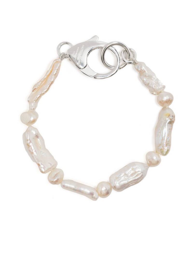 Hatton Labs Baroque Mix pearl bracelet - White von Hatton Labs