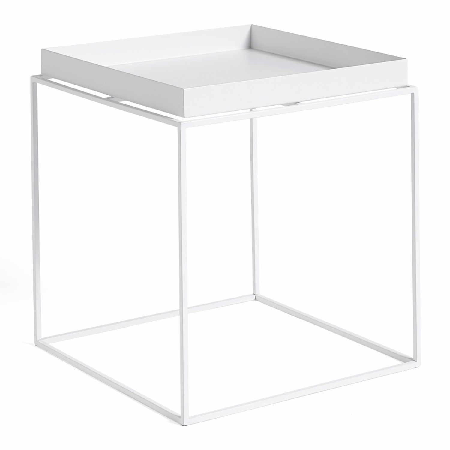 Tray Table M Beistelltisch, Farbe weiss pulverbeschichtet von Hay