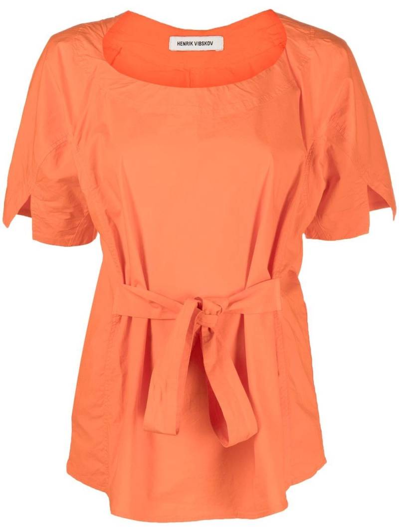 Henrik Vibskov tied-waist short-sleeved blouse - Orange von Henrik Vibskov