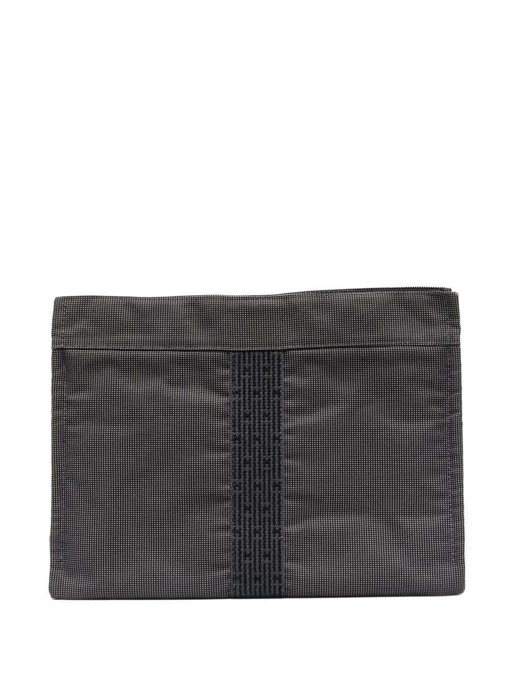 Hermès Pre-Owned 2000s pre-owned Fourre Tout Herline clutch - Black von Hermès Pre-Owned