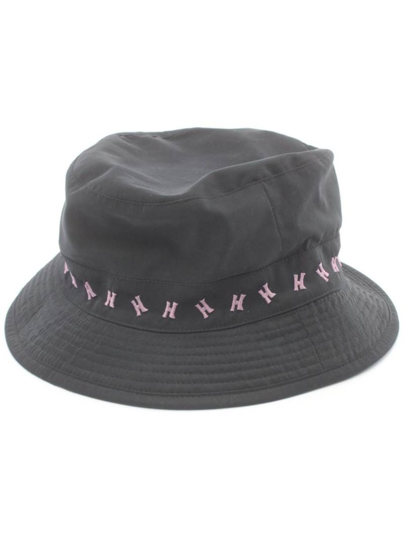 Hermès Pre-Owned 2010s H-embroidered bucket hat - Black von Hermès Pre-Owned