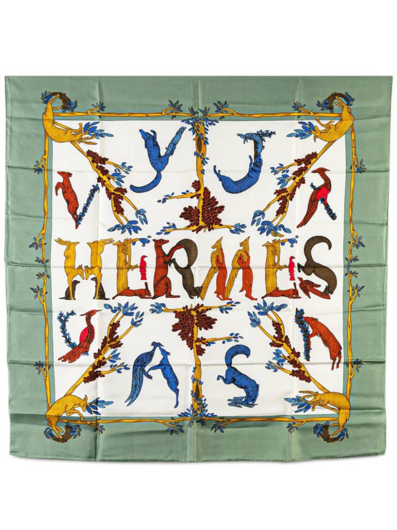 Hermès Pre-Owned 20th Century Alphabet III Silk Scarf scarves - Green von Hermès Pre-Owned