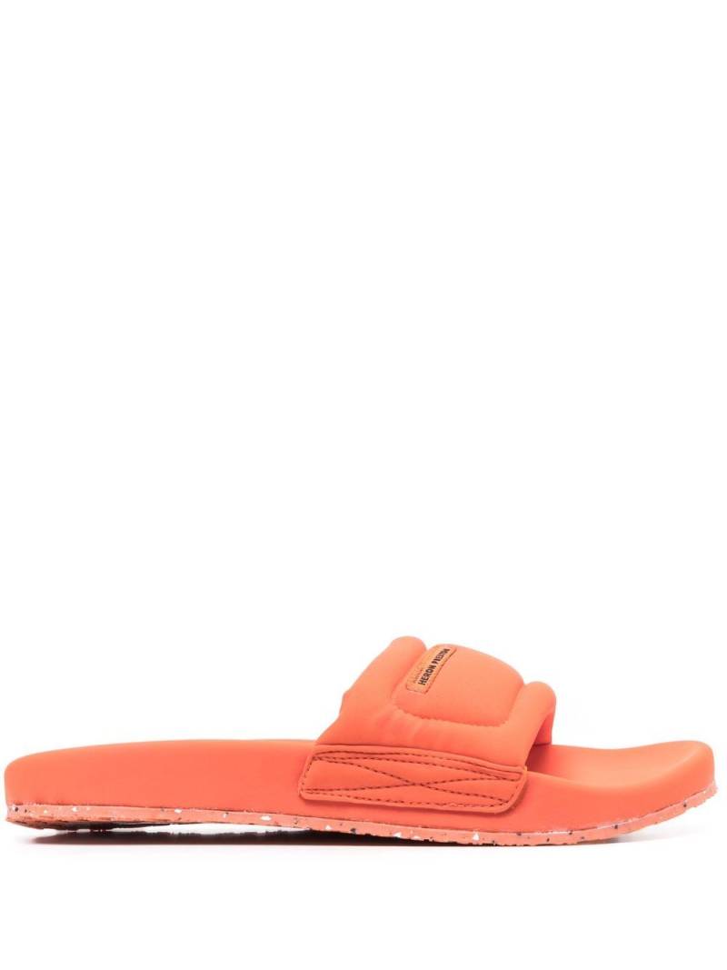 Heron Preston logo-patch slip-on slides - Orange von Heron Preston