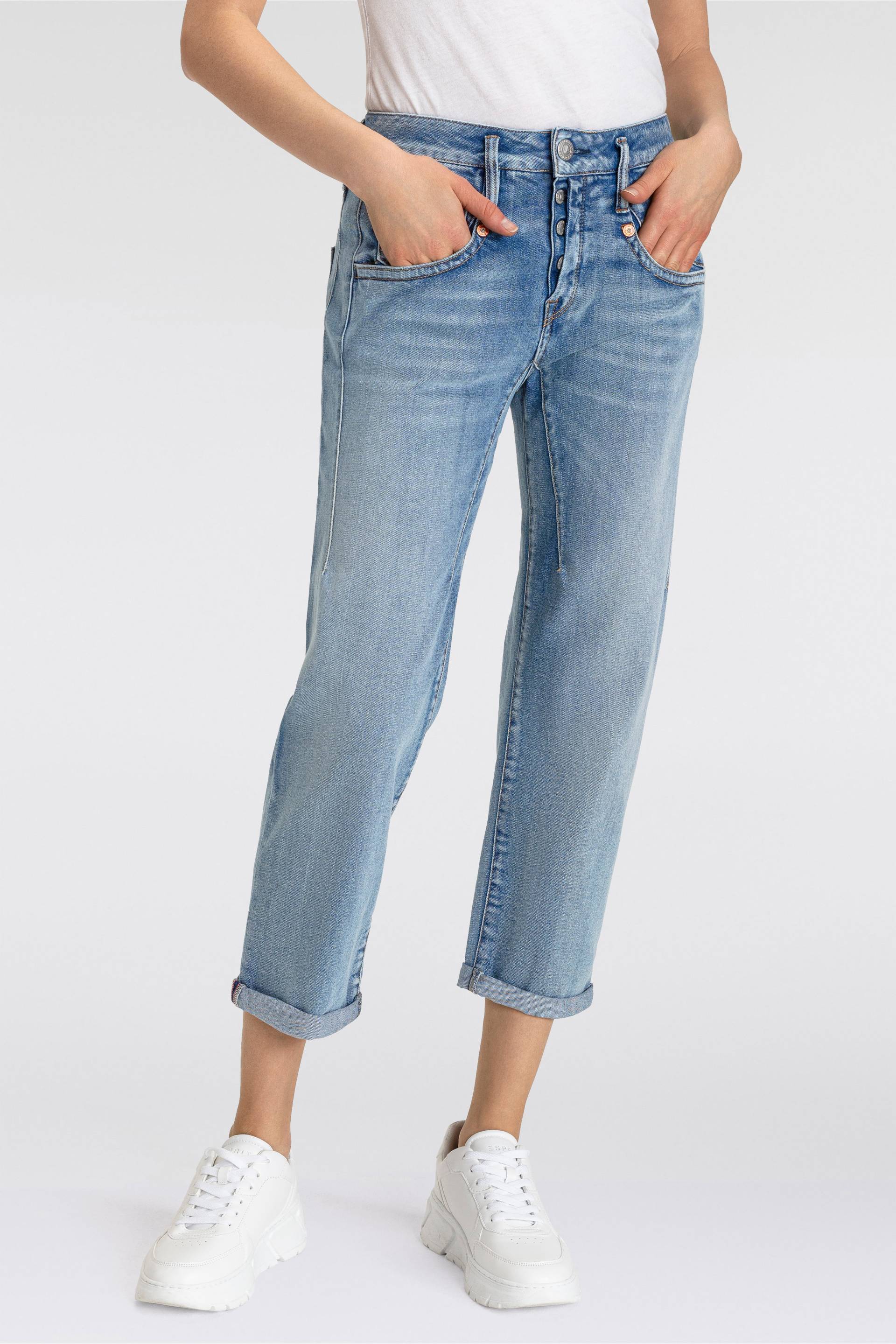 Herrlicher 7/8-Jeans »Shyra Tap Recycled Denim«, mit Abnähern vorn Herrlicher 7/8-Jeans »Shyra Tap Recycled Denim«, mit Abnähern vorn von Herrlicher