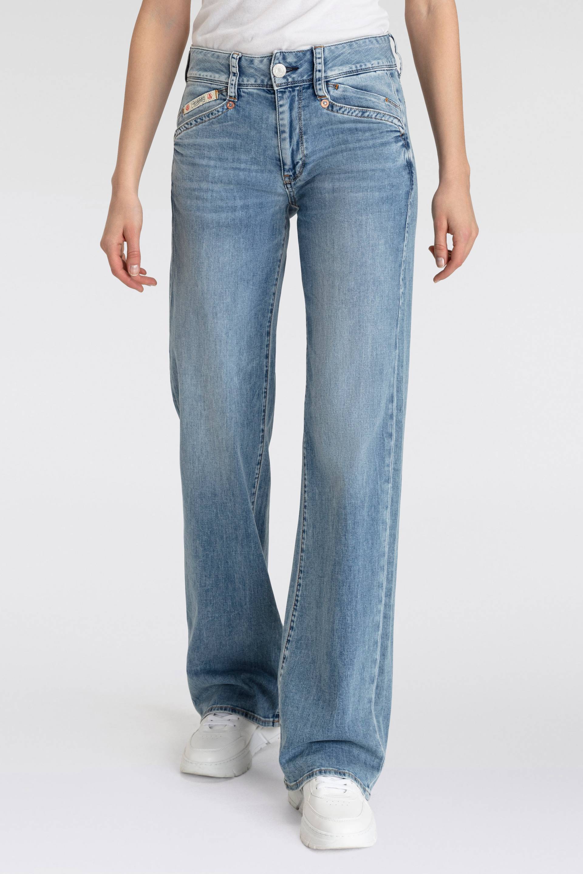 Herrlicher Bootcut-Jeans »Prime New Recycled Denim Light«, mit Stretch von Herrlicher