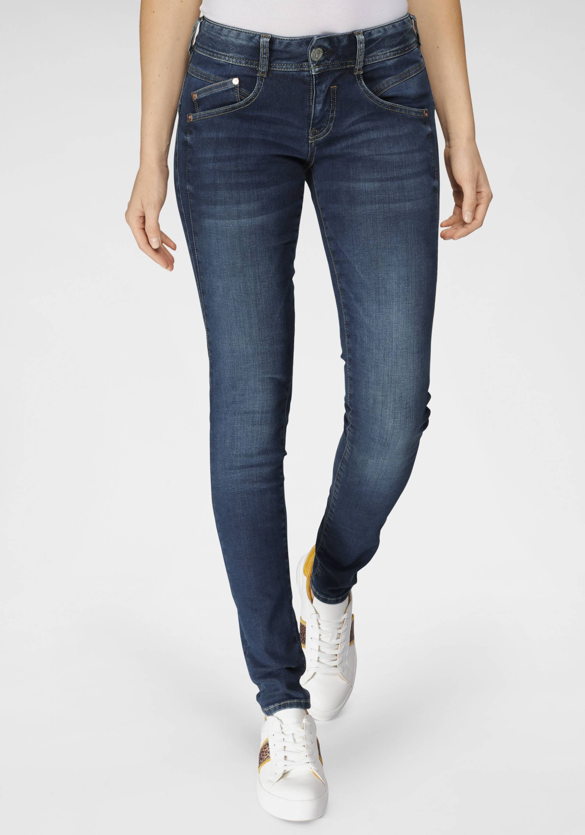 Herrlicher Slim-fit-Jeans »GILA SLIM REUSED DENIM«, Nachhaltige Premium-Qualität enthält recyceltes Material von Herrlicher