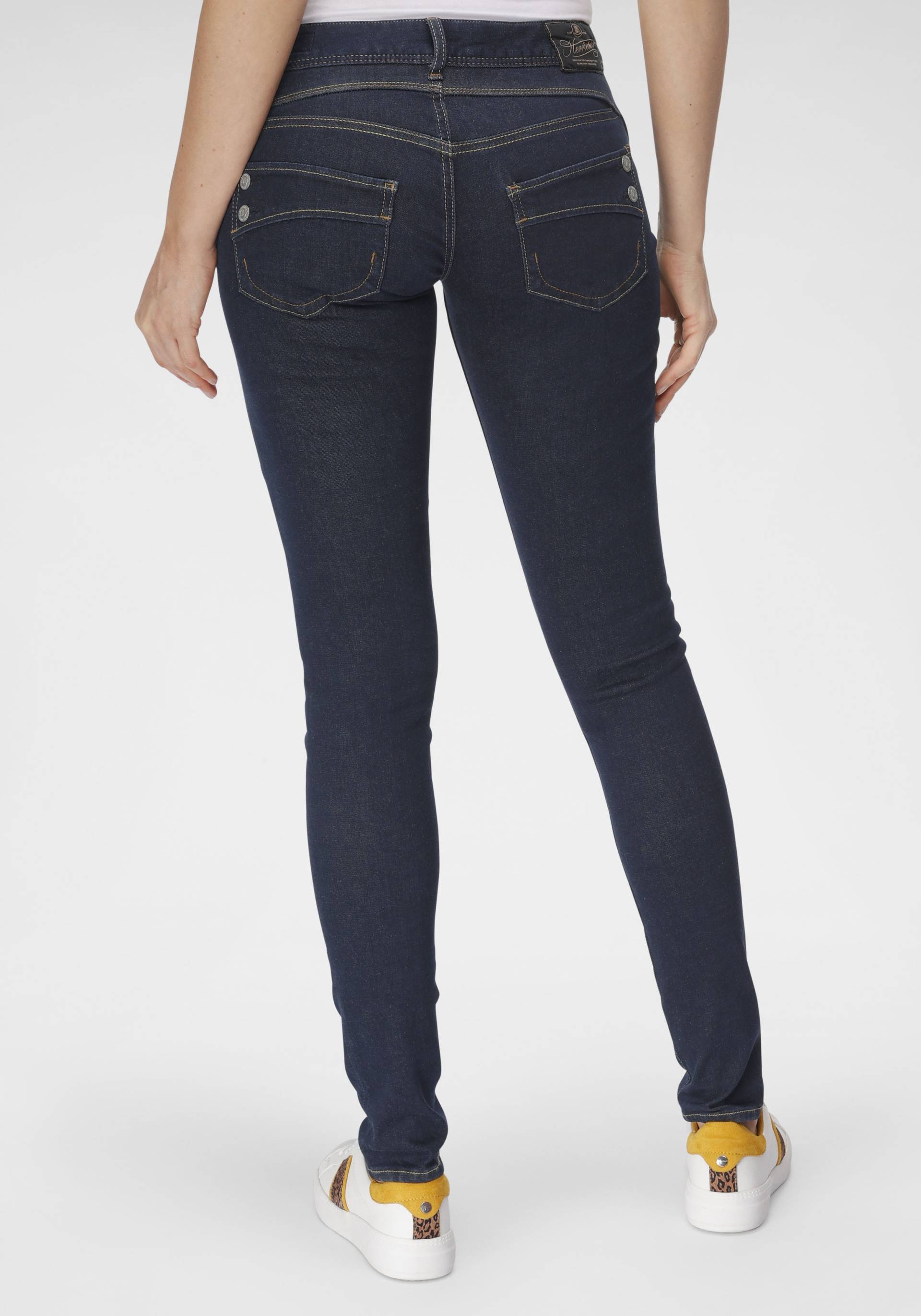 Herrlicher Slim-fit-Jeans »PIPER SLIM REUSED«, umweltfreundlich dank der ISKO New Technology von Herrlicher