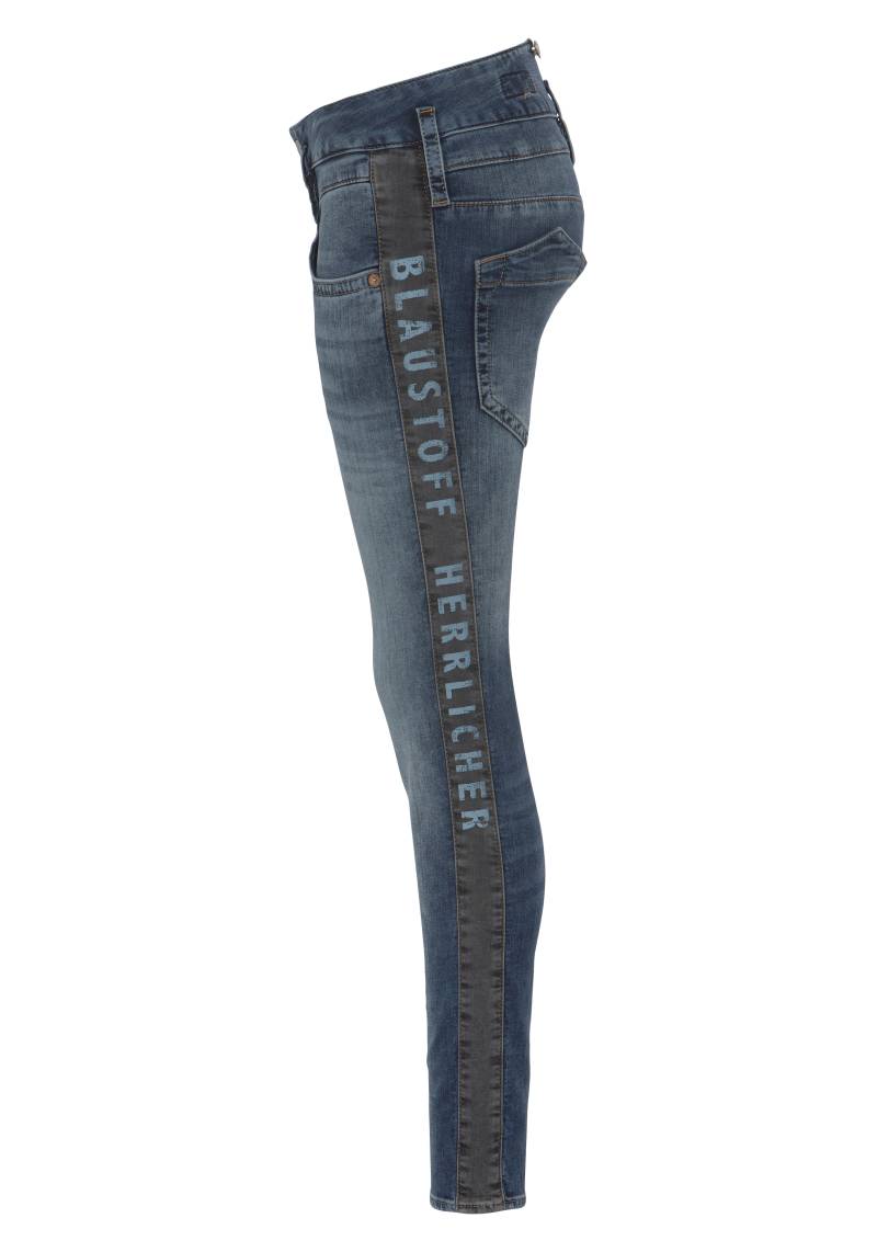 Herrlicher Slim-fit-Jeans »PITCH SLIM STRIPE JOGG DENIM«, im Athleisure Trend Design von Herrlicher