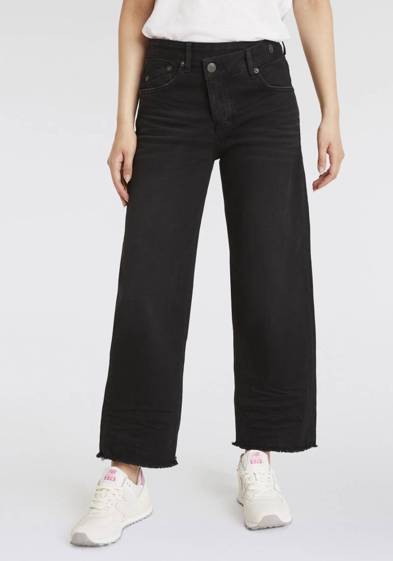 Herrlicher Straight-Jeans »Mäze Sailor Recycled Denim Black Stretch«, im Five-Pocket Style von Herrlicher