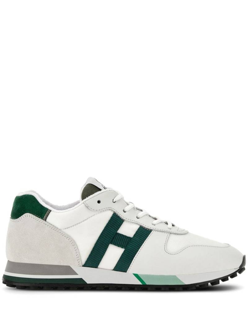 Hogan logo-patch lace-up sneakers - White von Hogan