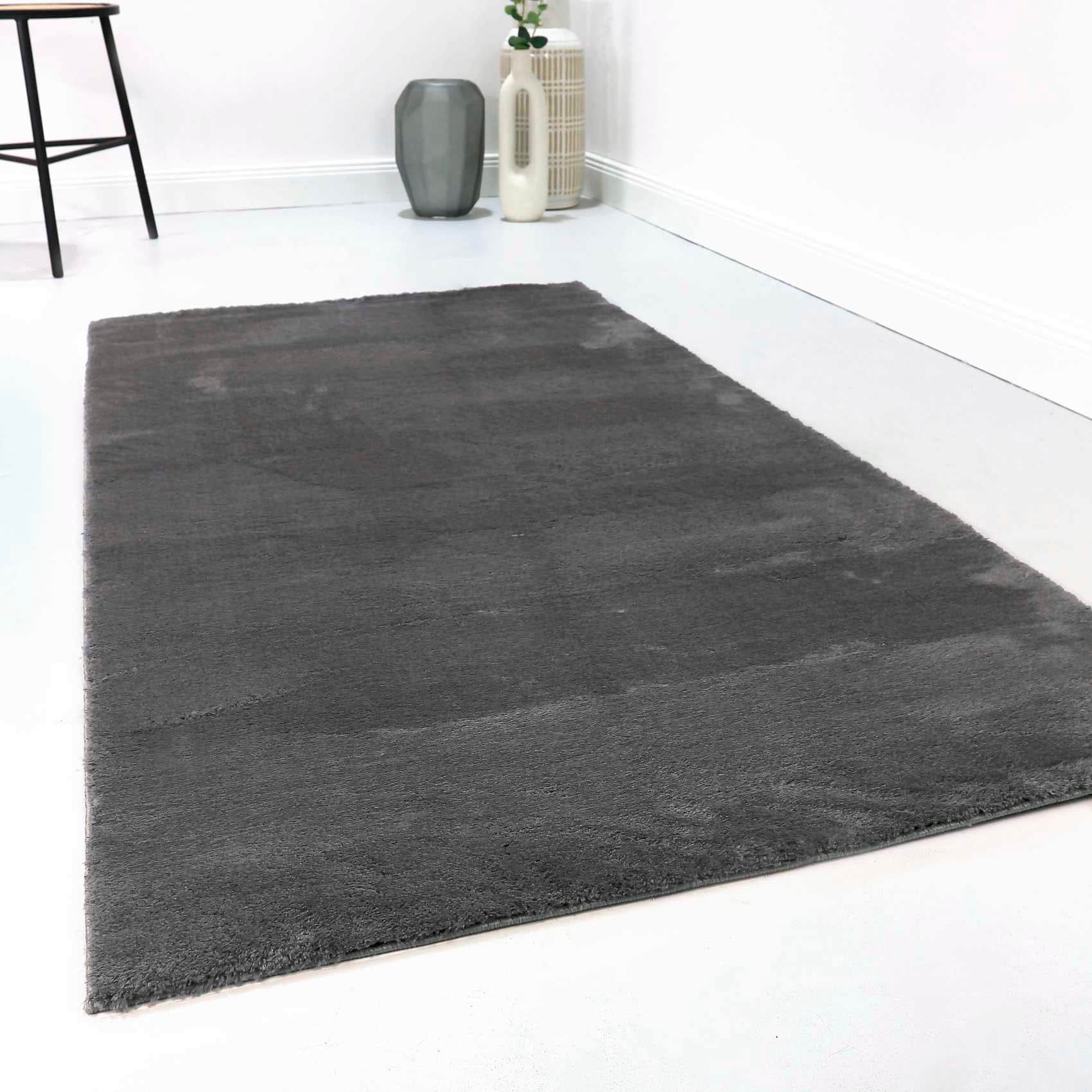 Homie Living Teppich »Lago«, rechteckig, 19 mm Höhe, Kurzflor, Uni Farben, ideal im Wohnzimmer & Schlafzimmer Homie Living Teppich »Lago«, rechteckig, 19 mm Höhe, Kurzflor, Uni Farben, ideal im Wohnzimmer & Schlafzimmer von Homie Living