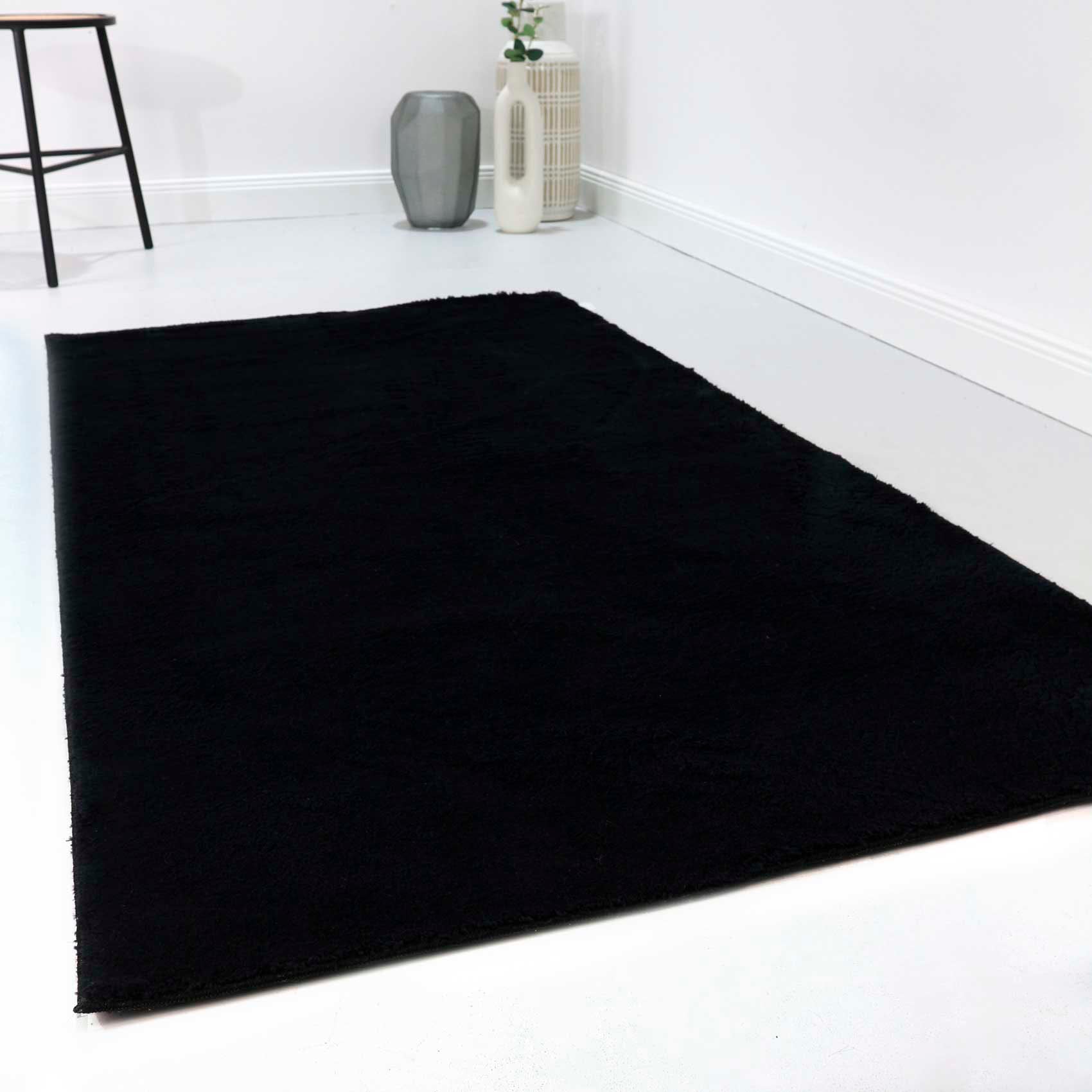 Homie Living Teppich »Lago«, rechteckig, 19 mm Höhe, Kurzflor, Uni Farben, ideal im Wohnzimmer & Schlafzimmer Homie Living Teppich »Lago«, rechteckig, 19 mm Höhe, Kurzflor, Uni Farben, ideal im Wohnzimmer & Schlafzimmer von Homie Living