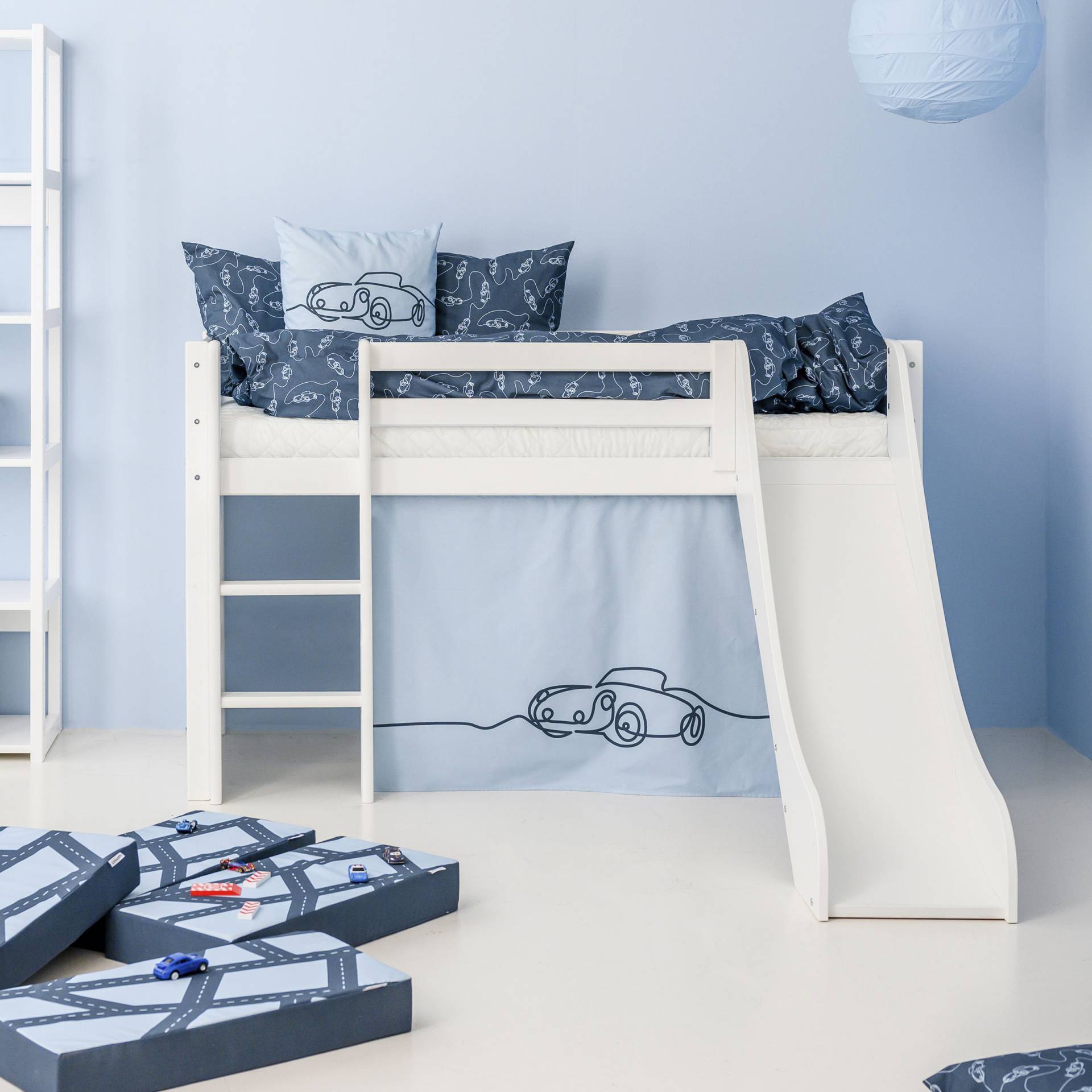 Hoppekids Hochbett »«Cars»«, Rutsche & Vorhang Blau und viel Auswahl Hoppekids Hochbett »«Cars»«, Rutsche & Vorhang Blau und viel Auswahl von Hoppekids