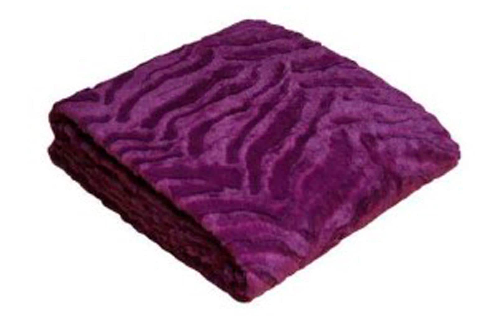 Hubatka TEXTIL Wohndecke »Brushed 150 x 200 cm, Lila« Hubatka TEXTIL Wohndecke »Brushed 150 x 200 cm, Lila« von Hubatka TEXTIL