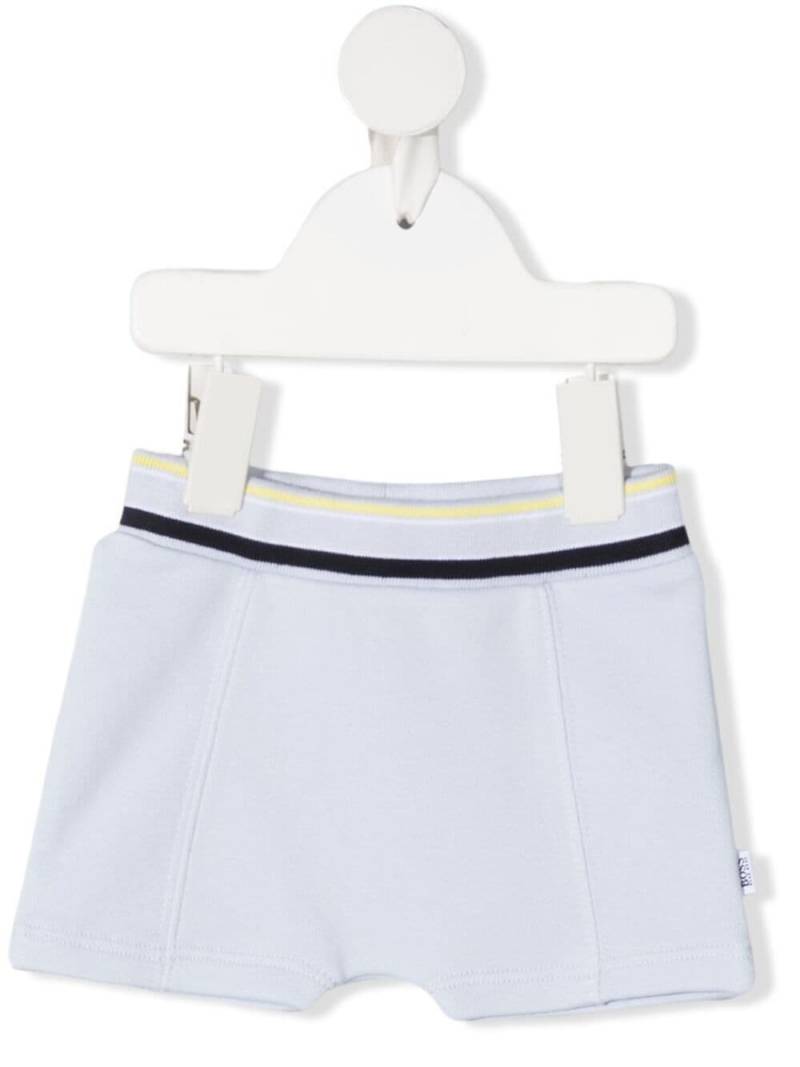 BOSS Kidswear logo print shorts - Blue von BOSS Kidswear