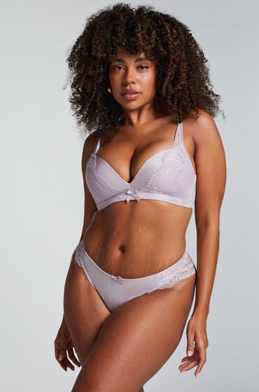 Hunkemöller Brazilian Lycke Lila von Hunkemöller